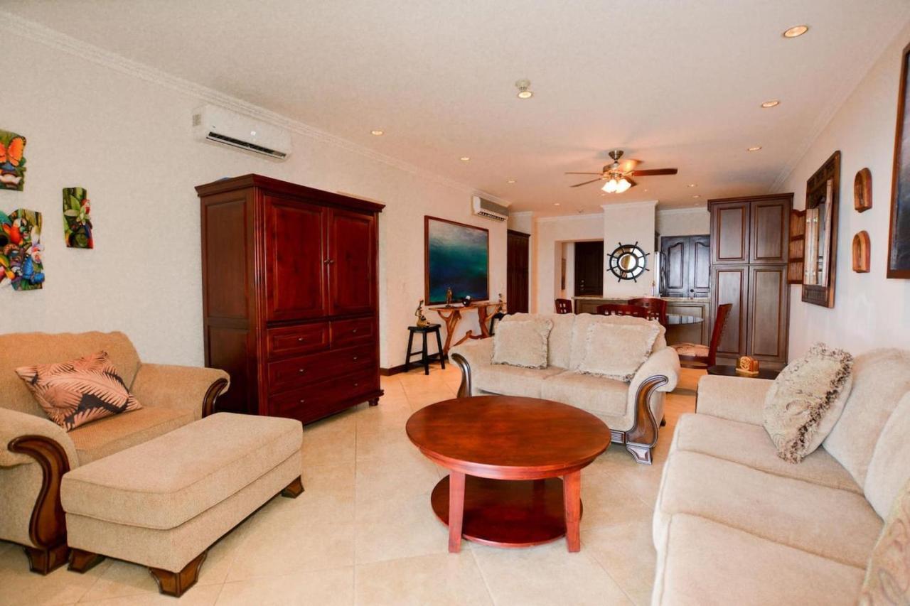 Exquisitely Decorated 5Th-Floor Aerie With Views Of Two Bays In Flamingo Villa Playa Flamingo Buitenkant foto